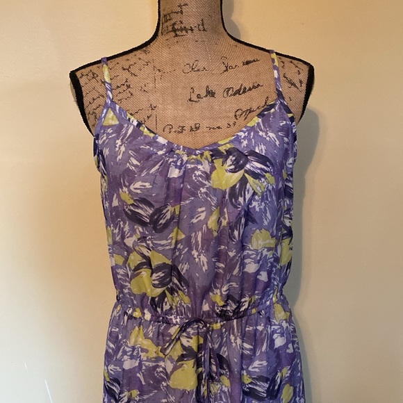 ⭐️Host Pick⭐️ LOFT dress - Picture 2 of 12